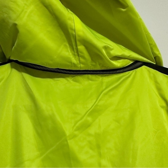 I.AM.GIA Neptune Hazard Neon Zip Convertible Jacket - Picture 9 of 12